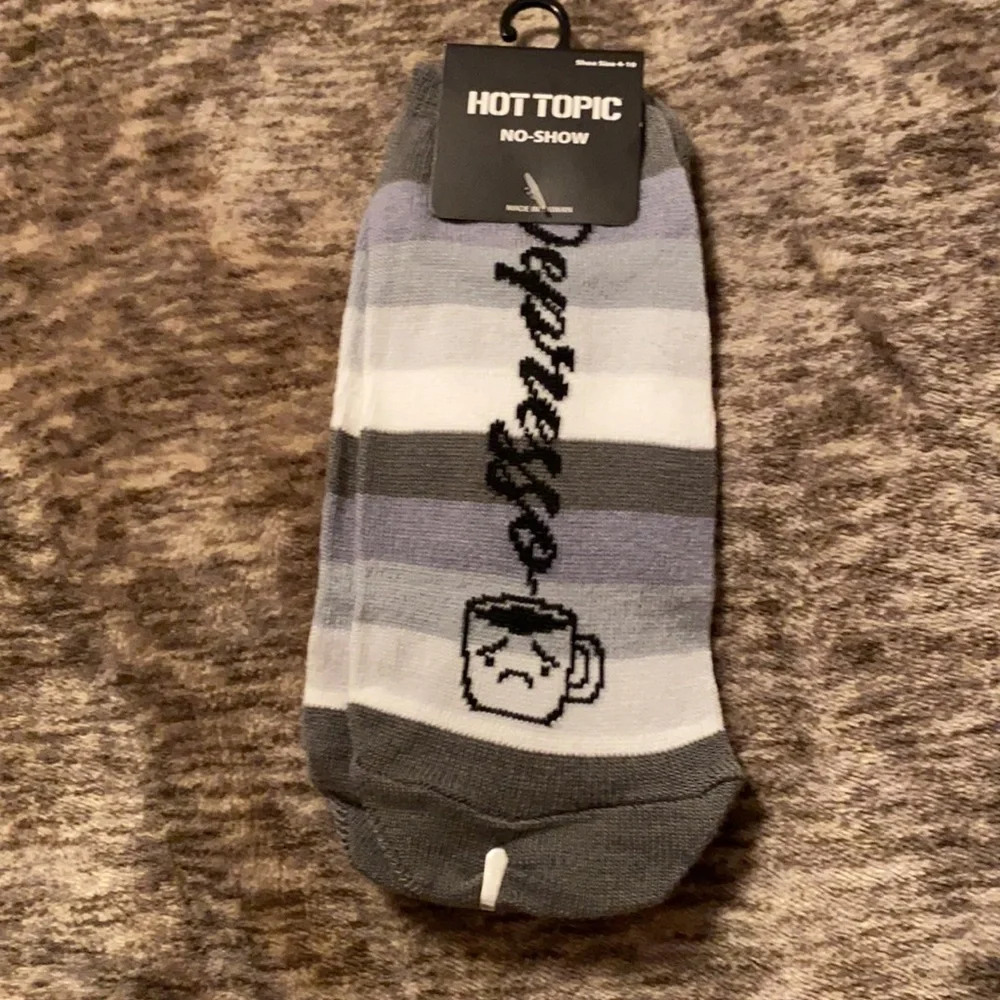 2/$12 Depresso Espresso Striped No-Show‎ Socks Hot Topic